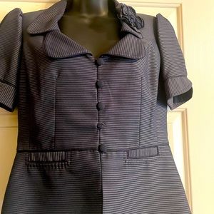 Nine West Blue pin stripe short sleeve suit, size 6,